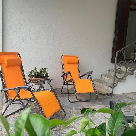 Lucia, Di Como, Apartment