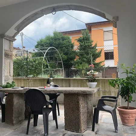 Apartment Lucia, Di Como, Dongo