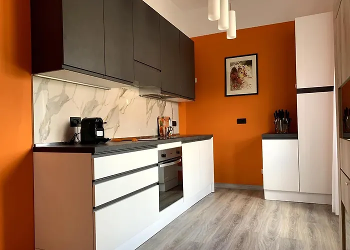 Lucia, Di Como, Apartament