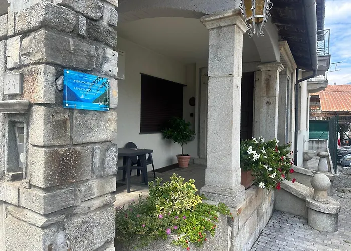 Lucia, Di Como, Apartament *