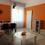 Apartman Lucia, Di Como, Dongo